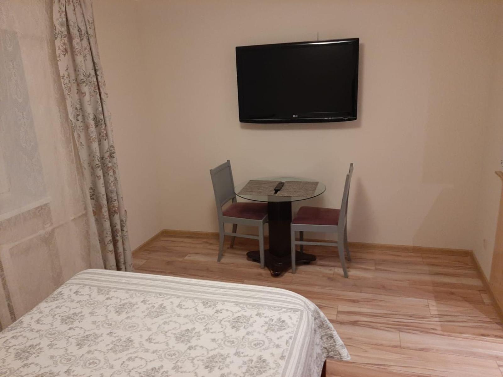 Tomik Appartement Liepāja Buitenkant foto